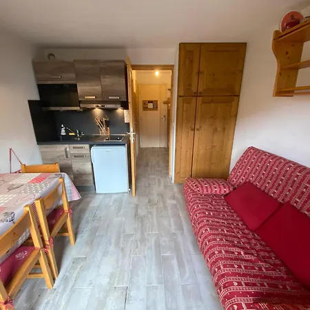 Appartement Chaleureux Et Calme A Chatel, Proche Centre, Avec Coin Montagne, Parking Et Balcon - Fr-1-693-113 Châtel