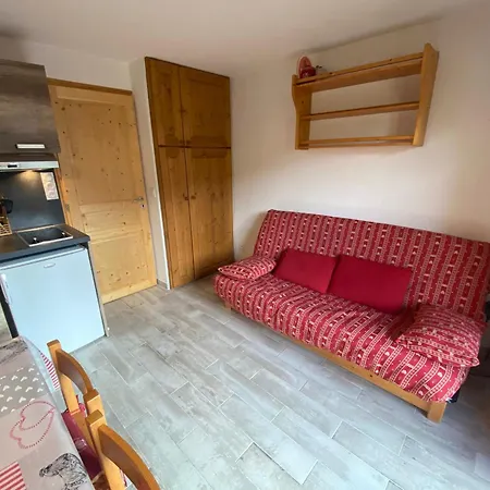 Chaleureux Et Calme A Chatel, Proche Centre, Avec Coin Montagne, Parking Et Balcon - Fr-1-693-113 Appartement