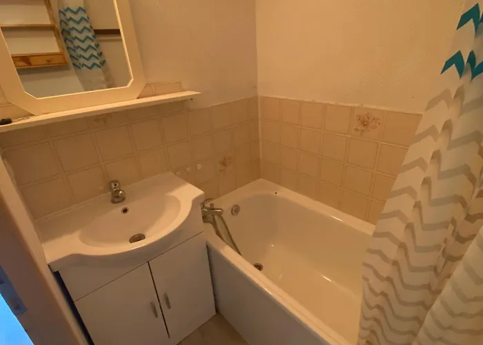 Chaleureux Et Calme A Chatel, Proche Centre, Avec Coin Montagne, Parking Et Balcon - Fr-1-693-113 *